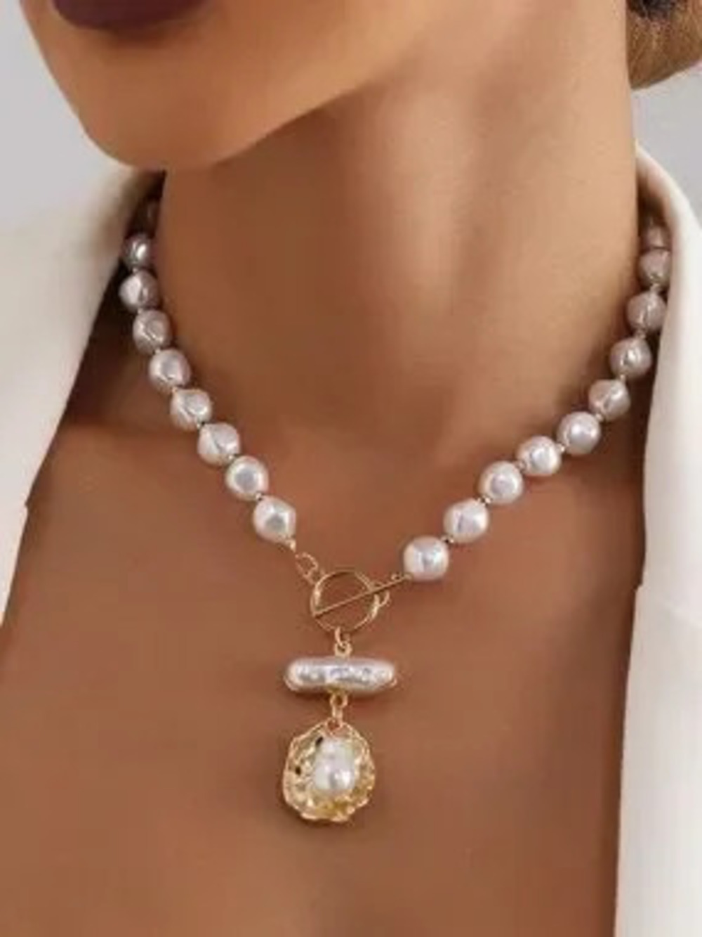 Anthropologie Gold and White Pearl Toggle Pendant Necklace